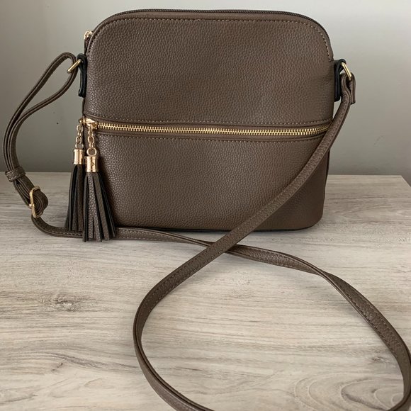 Handbags - Brown Crossbody Purse